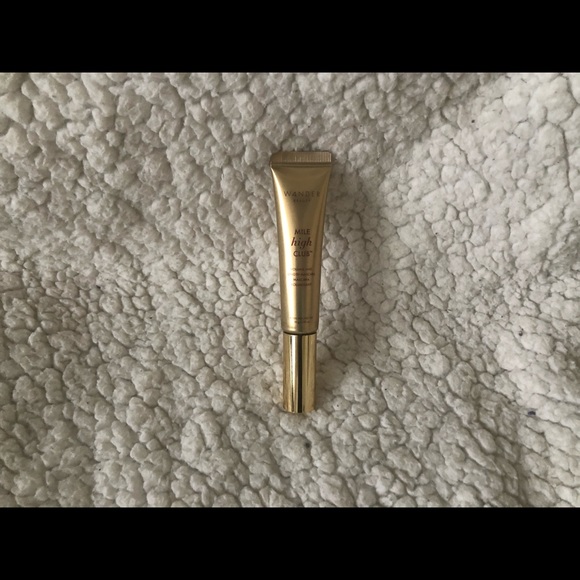 Mile High Club mascara - Picture 1 of 1